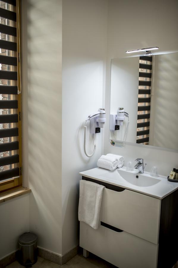 La Tissandiere Hotel ラルバンク エクステリア 写真